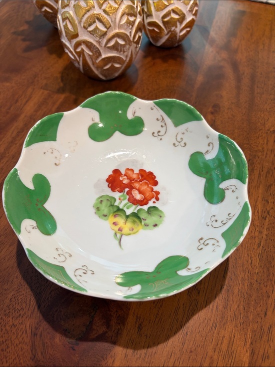 Vintage Other - Vintage 50’s Floral Porcelain Footed Bowl Made in Japan